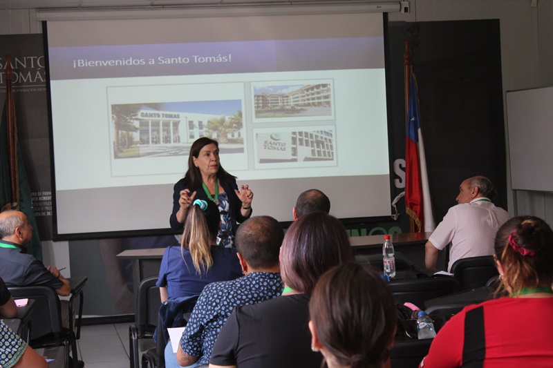 Santo Tomás Puente Alto realizó inducción para docentes de la institución
