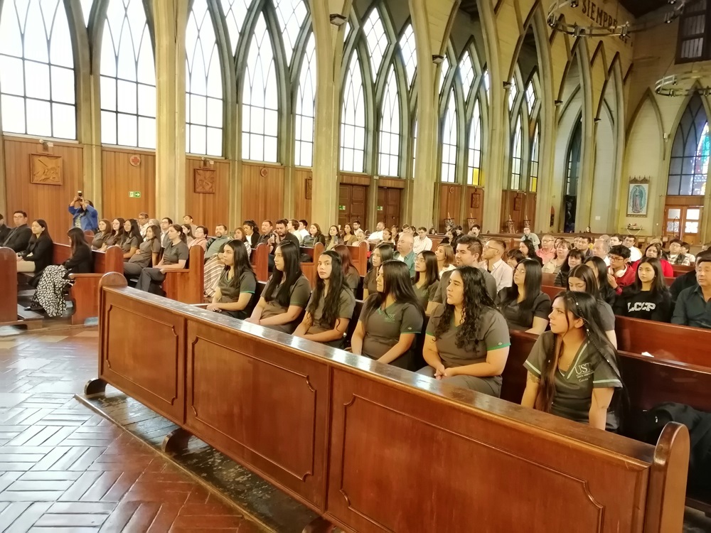 Estudiantes de Terapia Ocupacional protagonizaron Ceremonia de Investidura