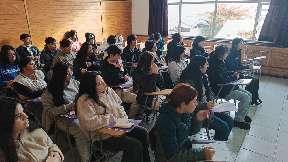 Cerca de 400 estudiantes fueron parte del Primer Ensayo PAES 2024 en la Sede Osorno de Santo Tomás