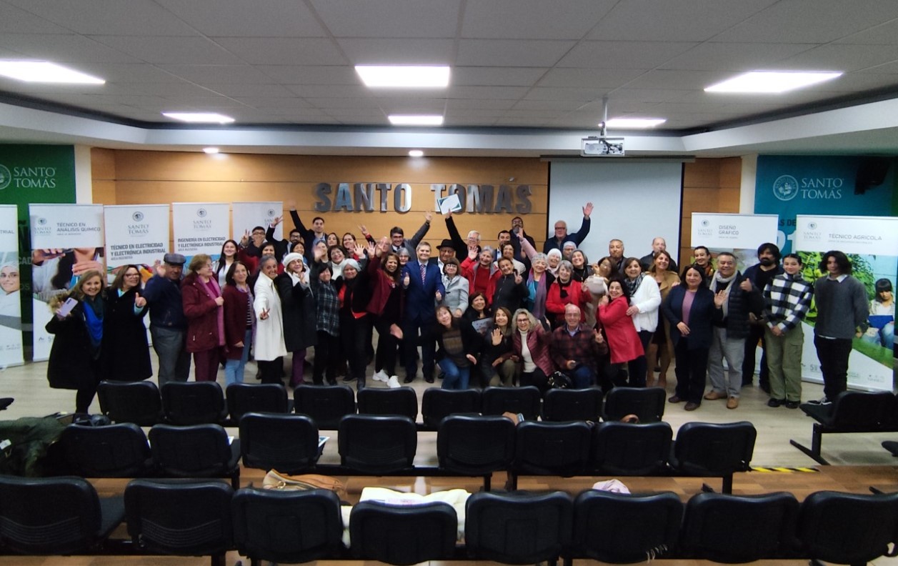 68 beneficiarios de la Región de Coquimbo se sumaron a la VIII versión de las Academias para Personas Mayores de Santo Tomás La Serena