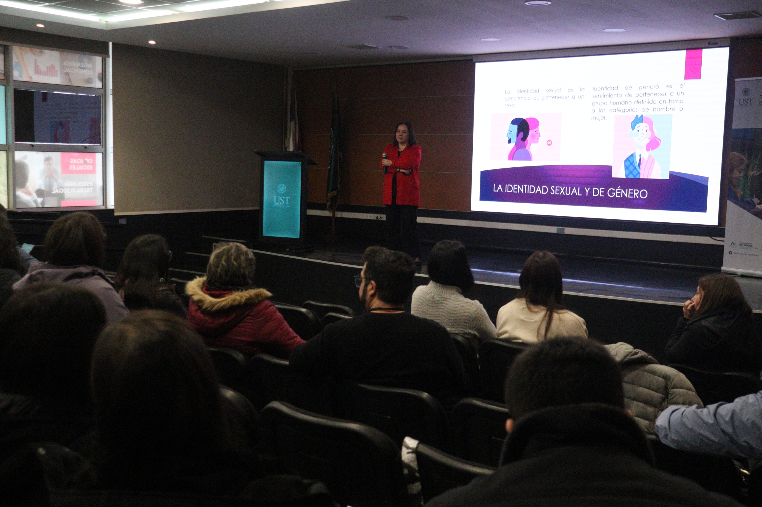 Santo Tomás Los Ángeles Realiza Exitoso Taller sobre Diversidad Sexual e Identidad de Género