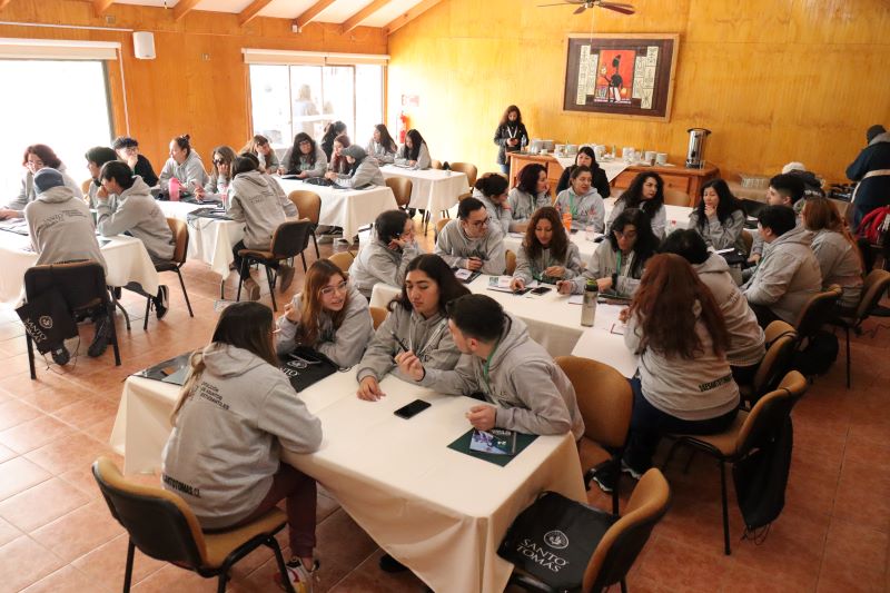 Escuela de Líderes potenció las habilidades de liderazgo de estudiantes técnico profesionales