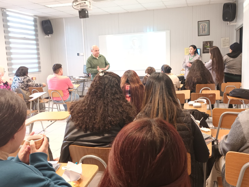 Tomasinos de Puente Alto vivieron lanzamiento del Tema Sello 2024