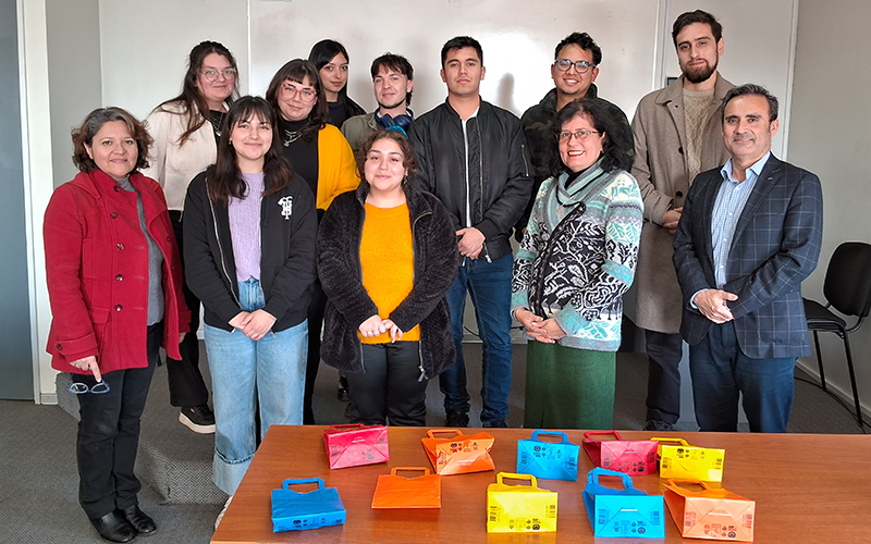 Funcionarios del Registro Civil aprenden sobre Primeros Auxilios Psicológicos gracias a convenio con UST Viña del Mar