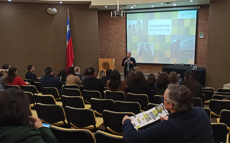 En Santo Tomás Viña del Mar se realiza jornada de socialización del Modelo de Formación UST