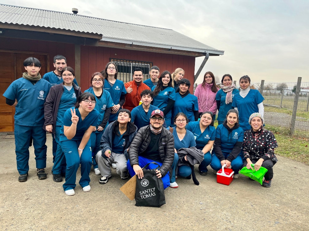 Carrera Técnico en Veterinaria y Producción Pecuaria lidera operativo para mascotas en comunidad Juana Caniulaf