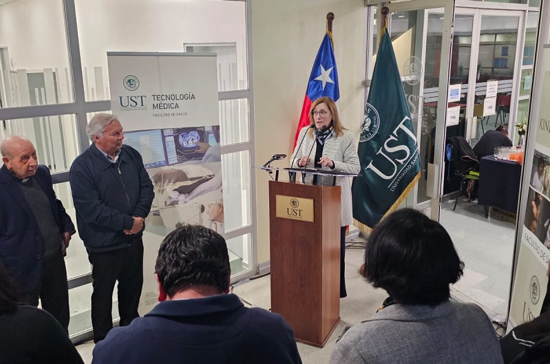 Inauguración de Clínicas Docentes - Clínica Kinésica y Clínica Oftalmológica de UST Santiago