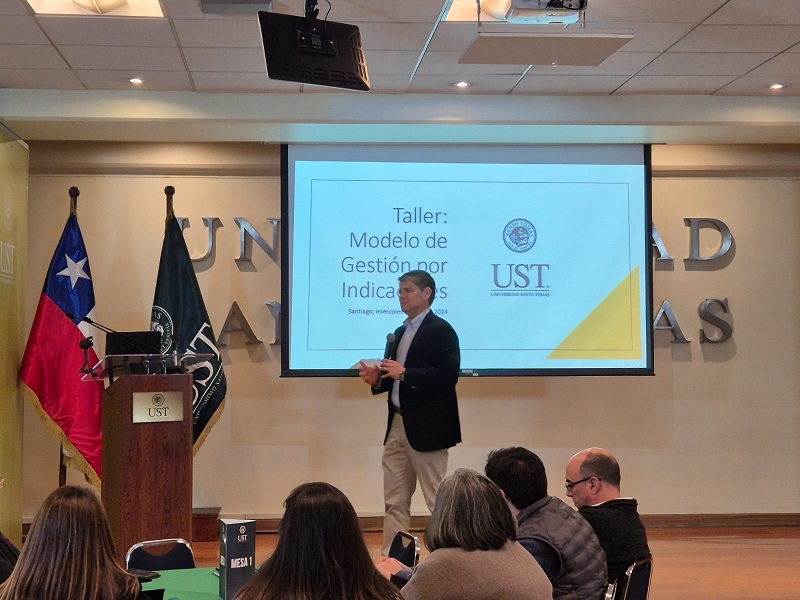 UST Santiago realizó exitoso Taller Modelo de Gestión por Indicadores