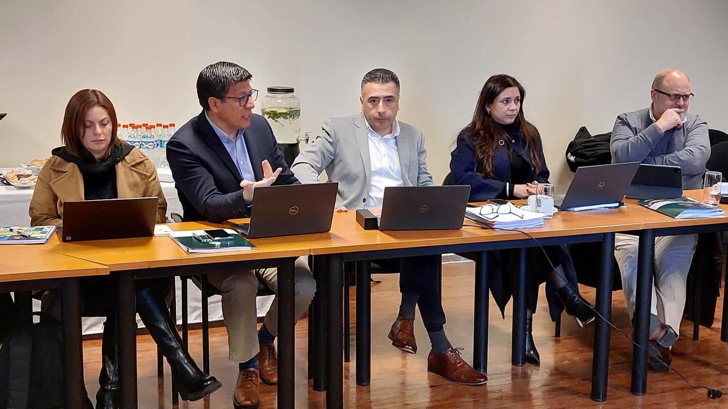 CFT Santo Tomás Los Ángeles avanza en su proceso de reacreditación con jornada de socialización