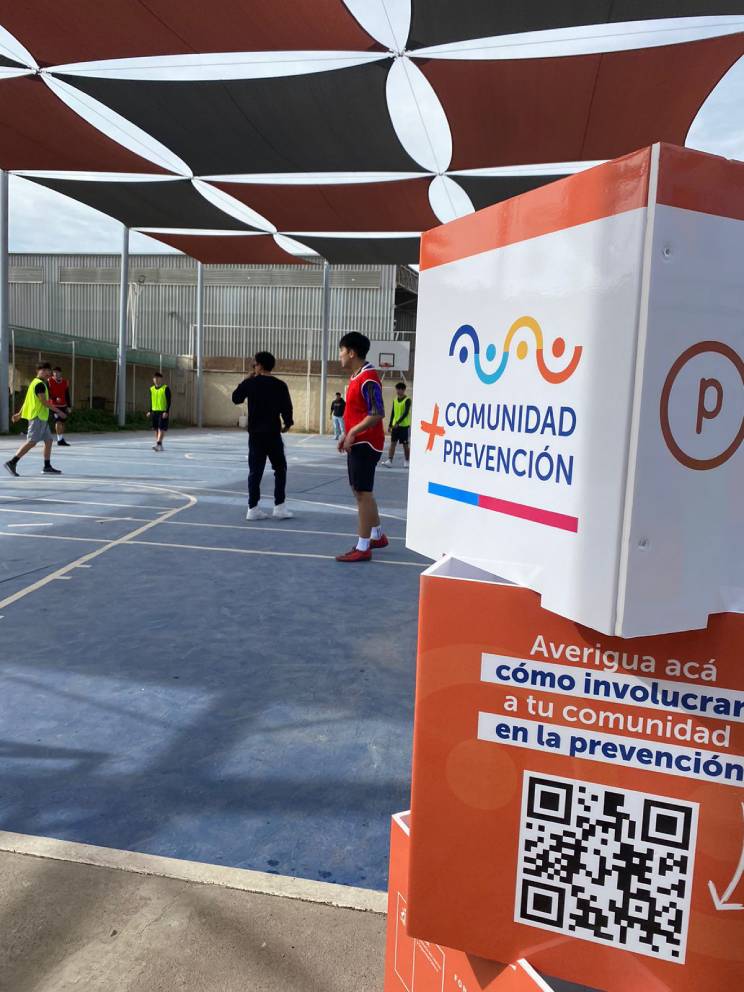 Senda Atacama y Santo Tomás realizan encuentro deportivo en el mes de la prevención