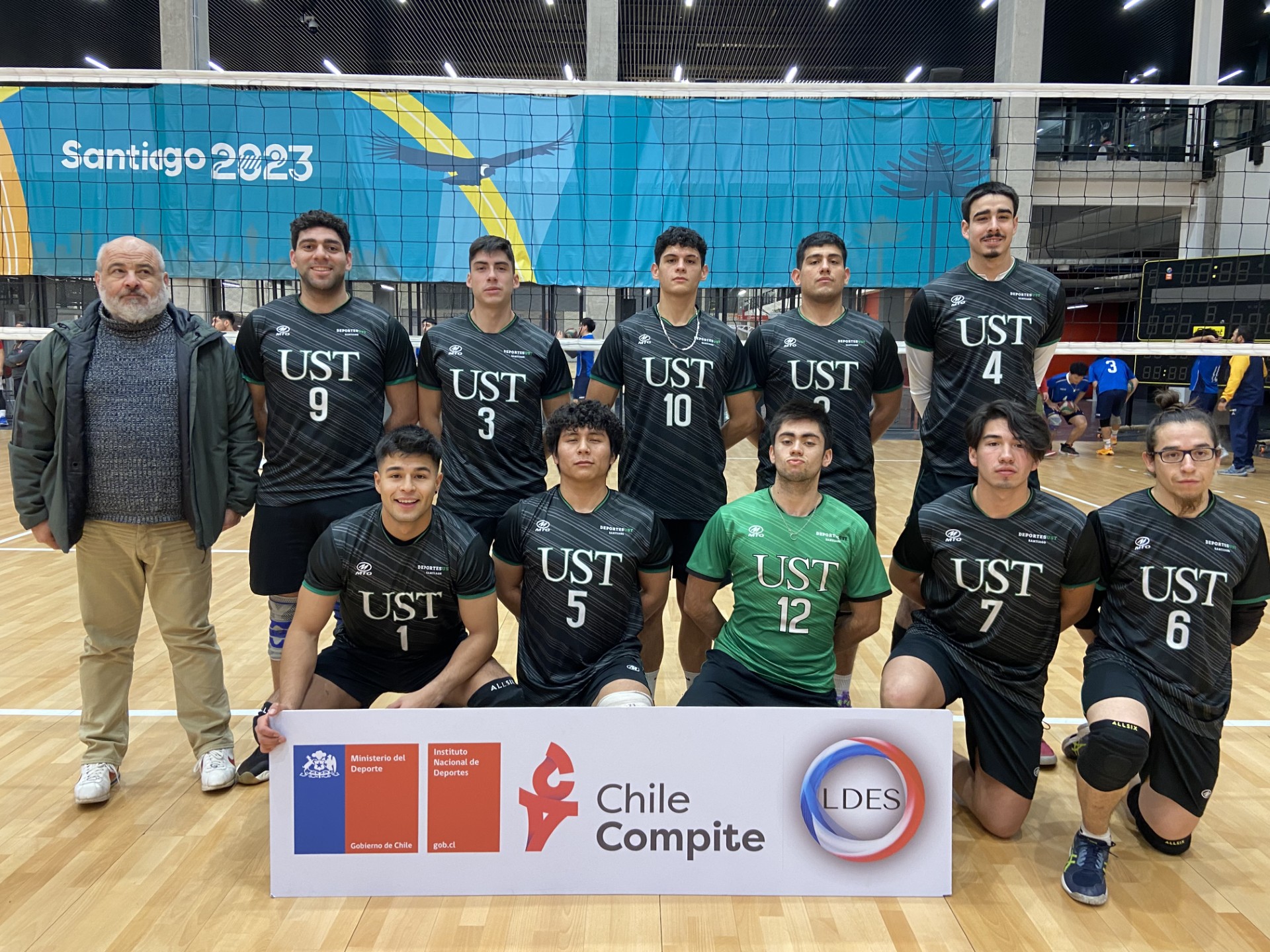 Selecciones deportivas de UST Santiago tuvieron una destacable participación en la Liga Deportiva de Educación Superior (LDES)