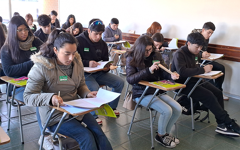 Cerca de 300 personas participan en el Segundo Ensayo PAES 2024 en Santo Tomás Viña del Mar