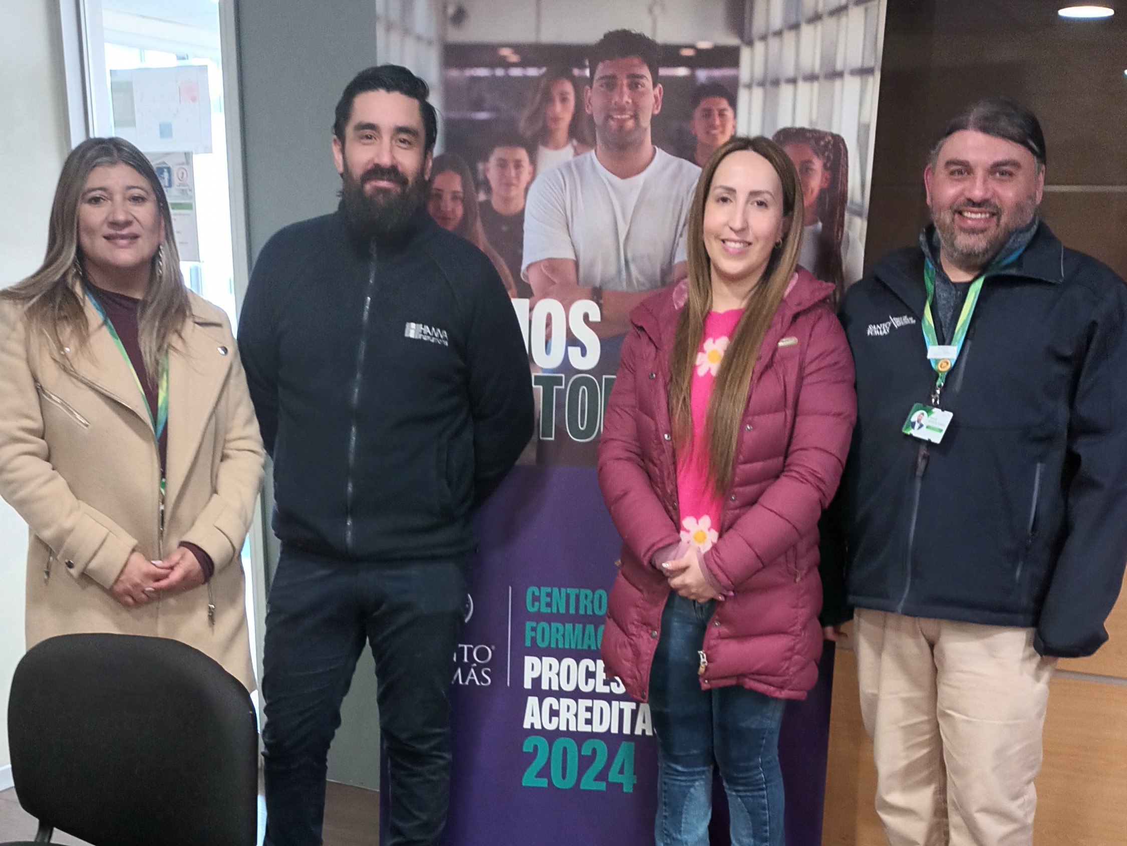 Egresado de Ingeniería Agrícola compartió su experiencia con sensores en frutas