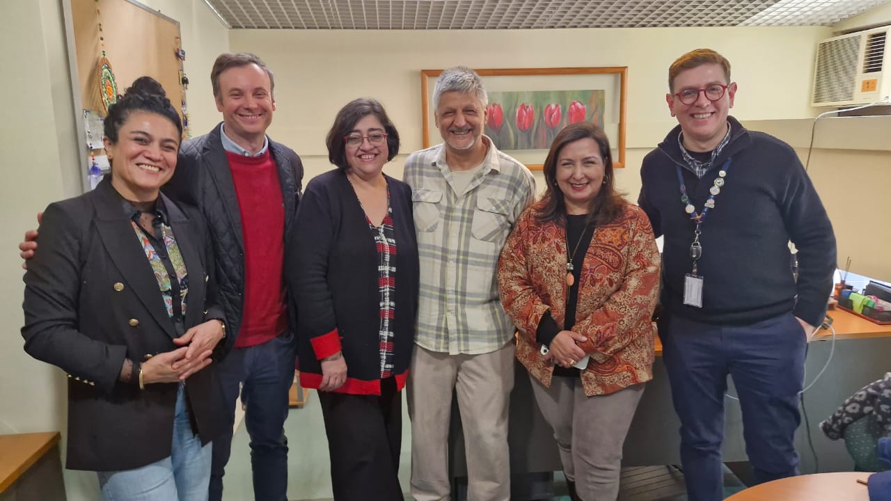 Enfermería UST: Experto internacional capacita a estudiantes en manejo profesional del duelo