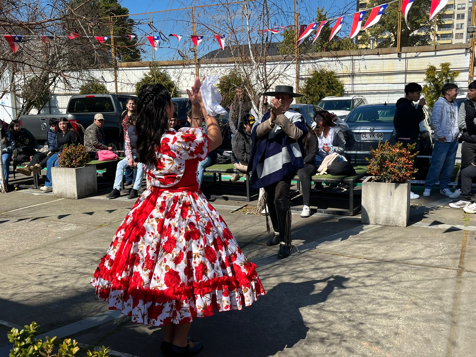 Santo Tomás Los Ángeles Celebra las Fiestas Patrias con Alegría y Participación