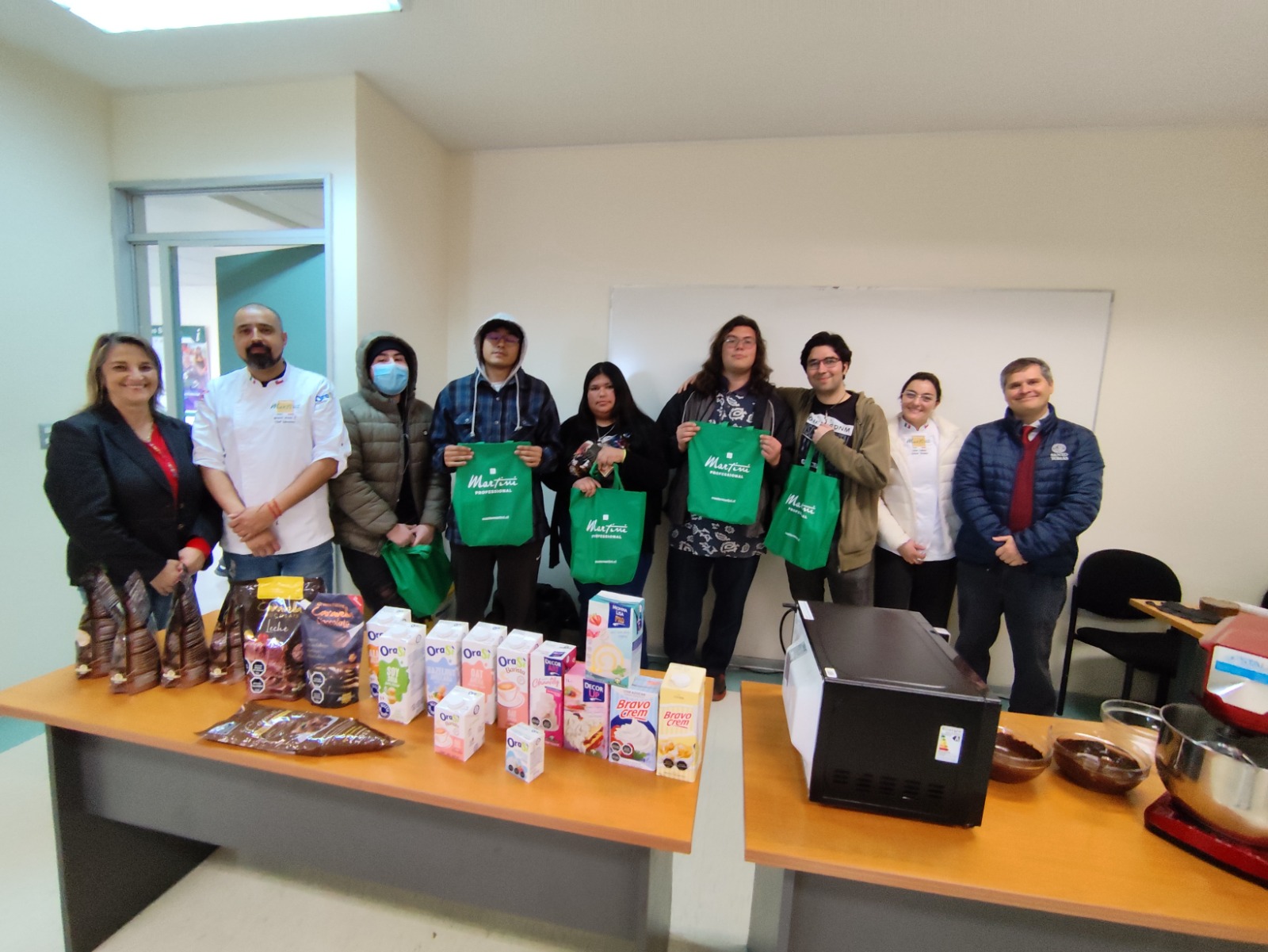 Estudiantes de Gastronomía en La Serena fueron parte de charla magistral sobre productos de repostería de origen vegetal