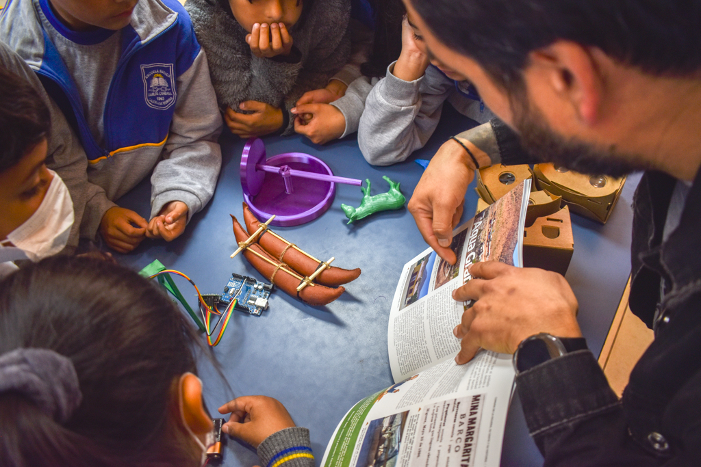 Académico de la Facultad de Educación UST publica artículo en revista Scopus Knowledge Cultures para fomentar el patrimonio desde el STEAM