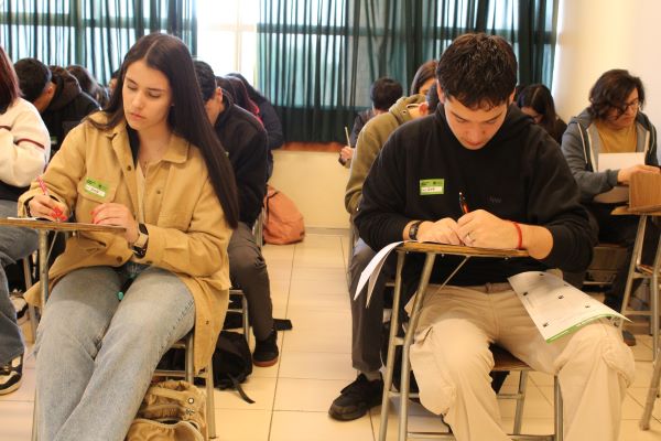 Santo Tomás Chillán realizó último ensayo PAES 2024