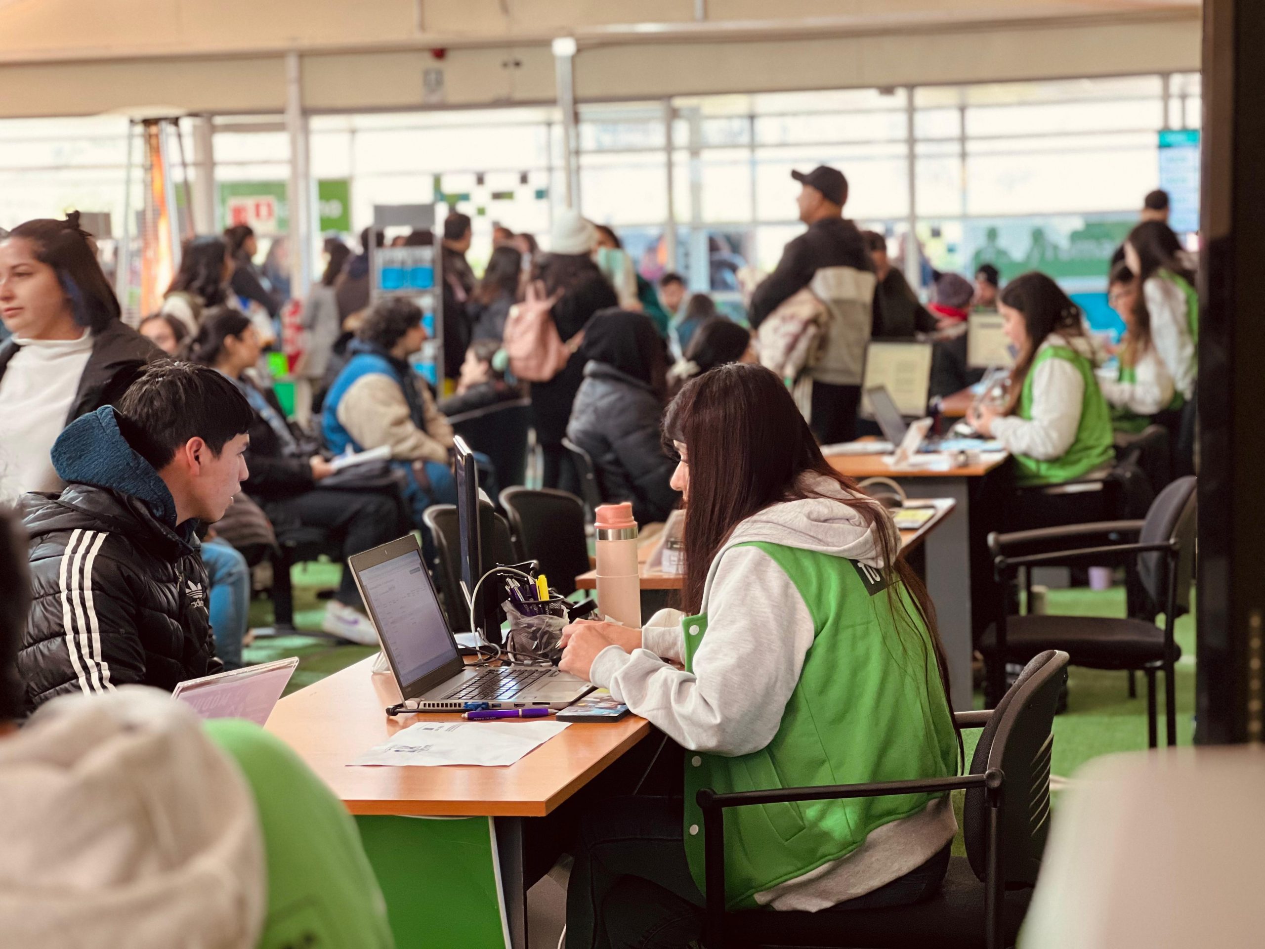 Proceso de Admisión 2025: Exitosos primeros días de matrículas en Santo Tomás Temuco