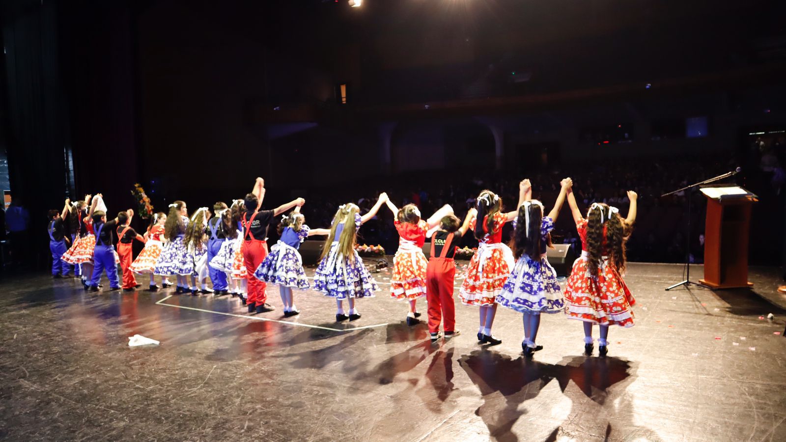 III Encuentro Folclórico Inclusivo de Santo Tomás Temuco celebra la diversidad y el talento local