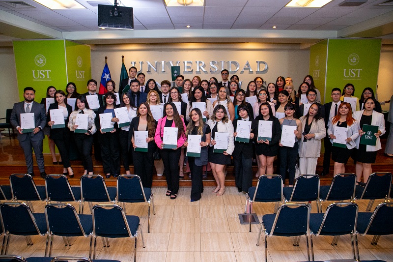 Ceremonia Ius Postulandi de Derecho UST 2024: "Ustedes son piezas fundamentales en este largo recorrido"