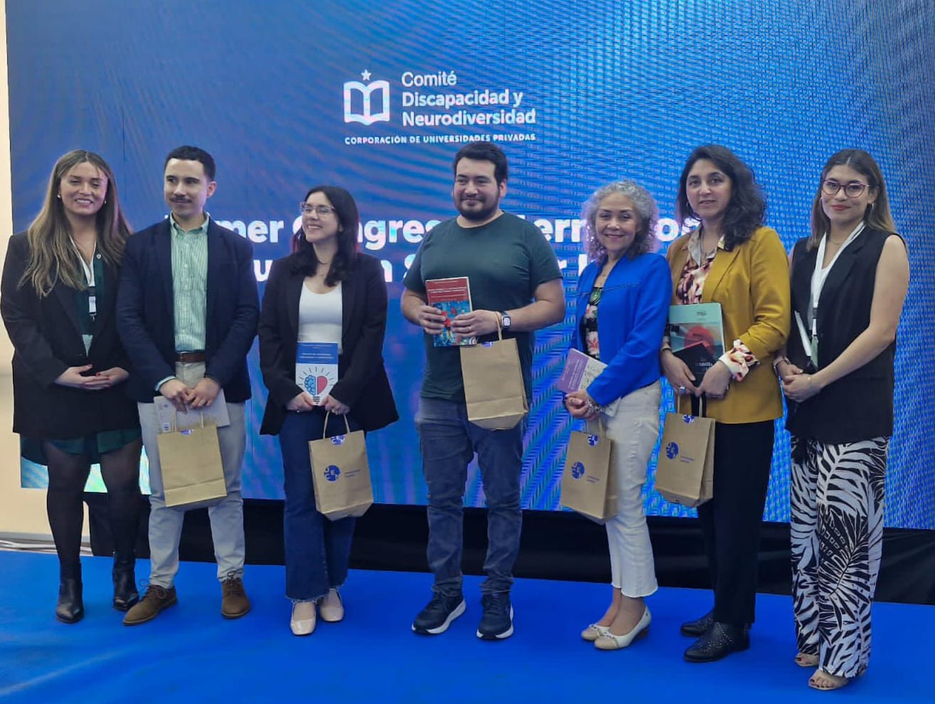 Académicas Santo Tomás Los Ángeles destacan en el primer congreso internacional del Comité de Discapacidad