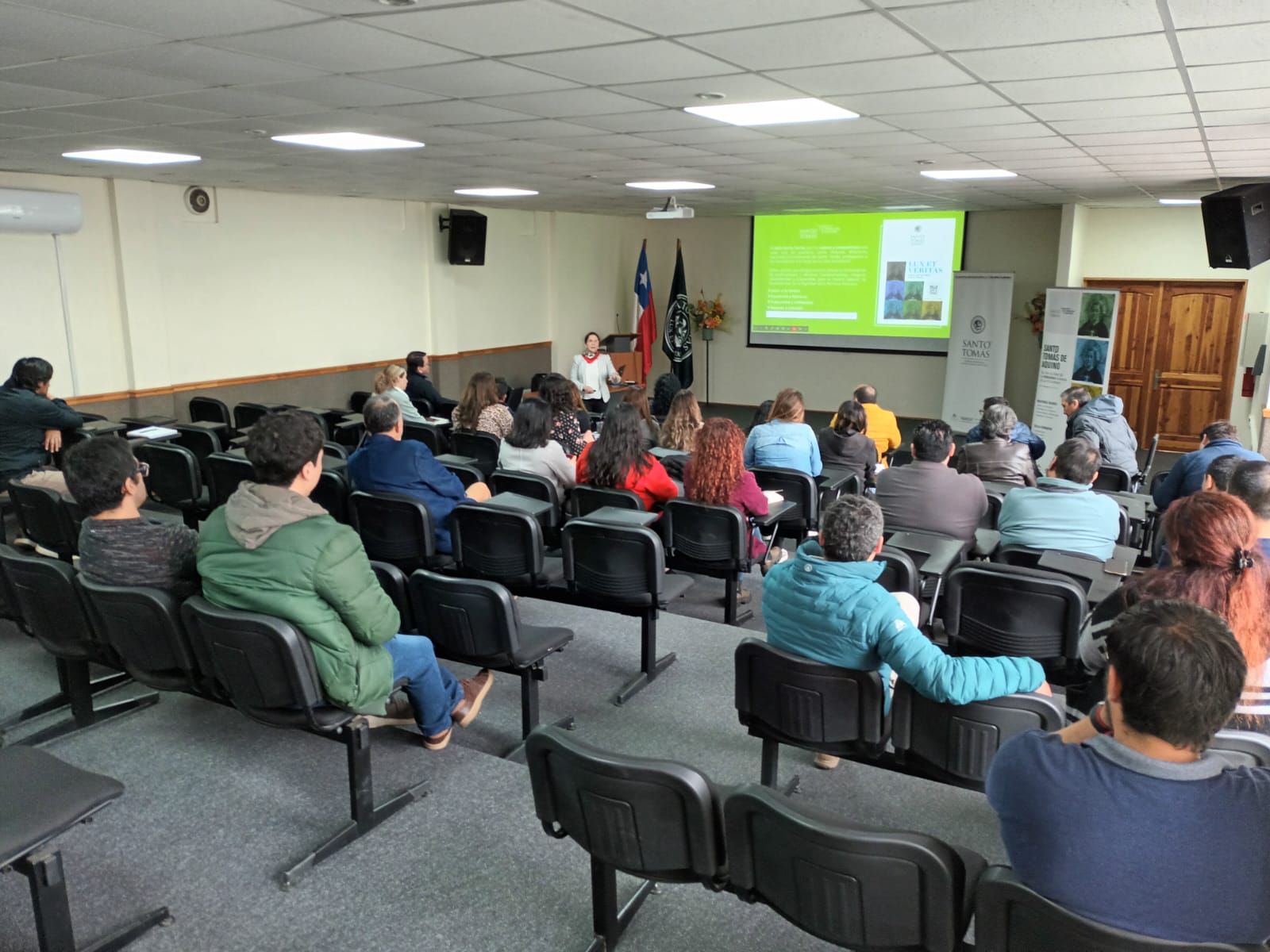 Dirección de Formación e Identidad de Santo Tomás Osorno realizó encuentro con colaboradores sobre tema Sello 2024: Amor a la verdad