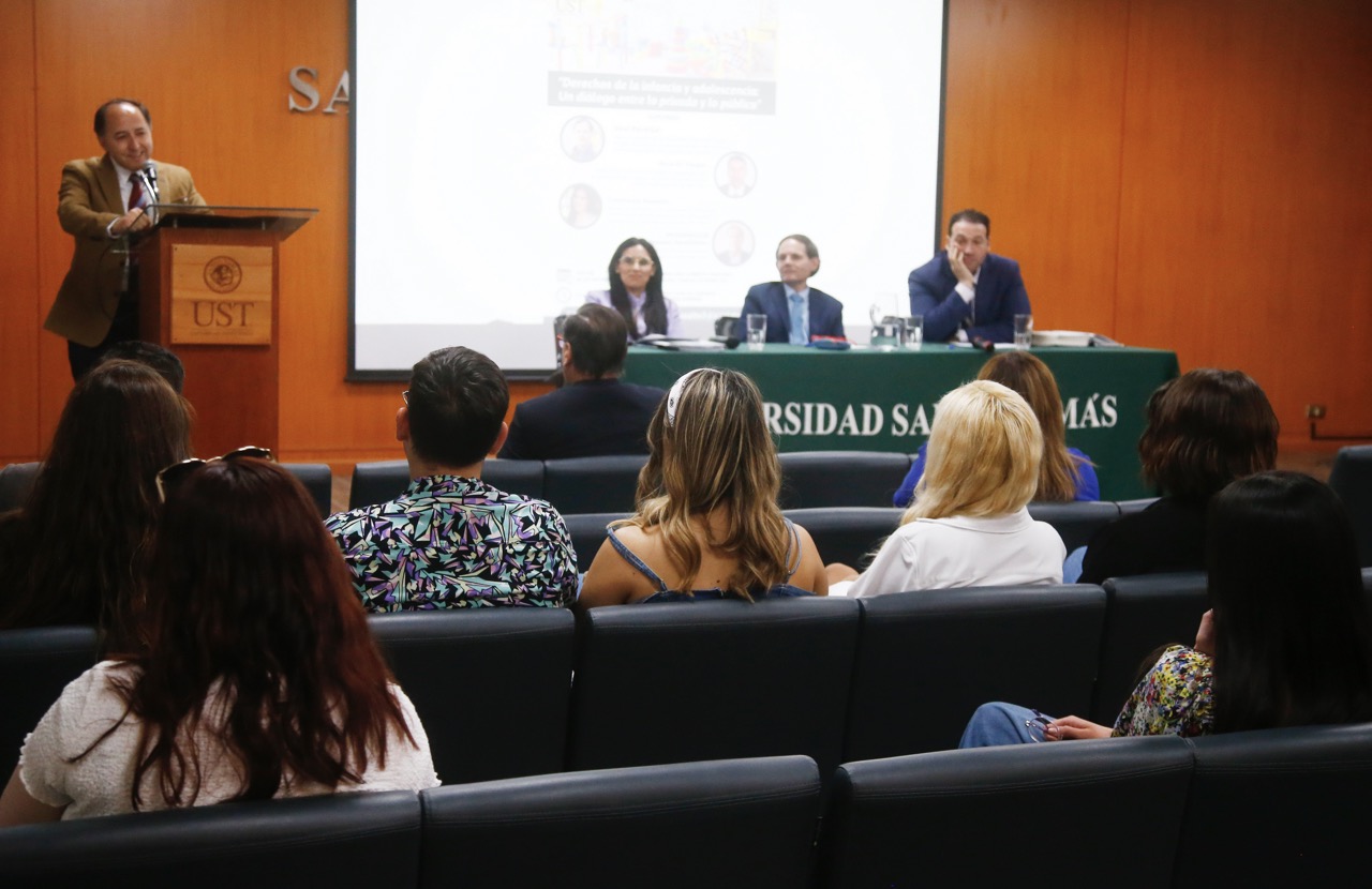 Seminario sobre derechos de la infancia y adolescencia en la UST Talca: un diálogo entre lo privado y lo público con enfoque Social