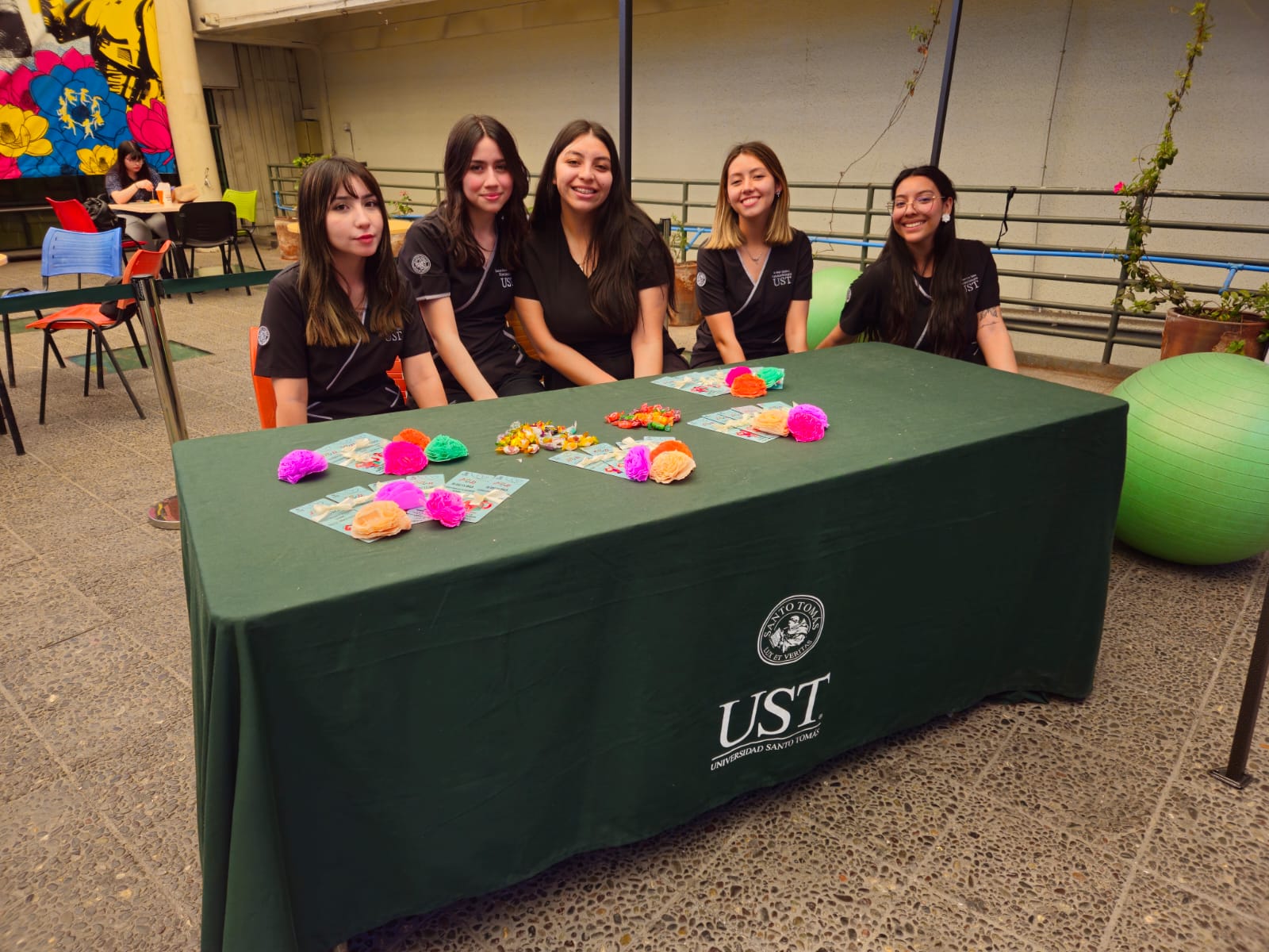 Estudiantes de UST Santiago celebraron la Semana de la Fonoaudiología con diversas actividades