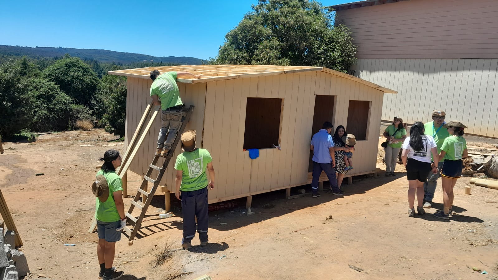 Más de 550 estudiantes y 130 colaboradores participaron de los Trabajos Voluntarios de Verano 2025