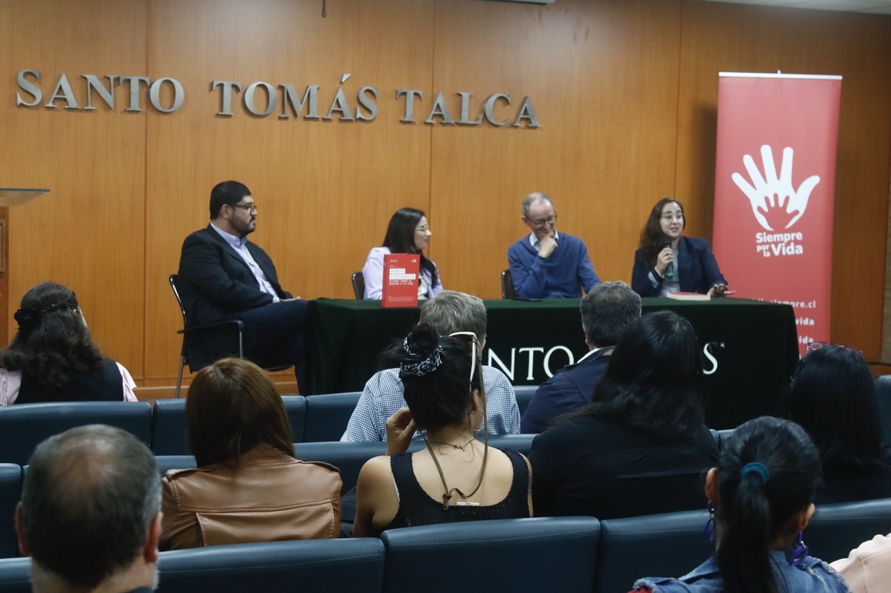 Reflexión sobre aborto y eutanasia: presentan libro en Santo Tomás Talca