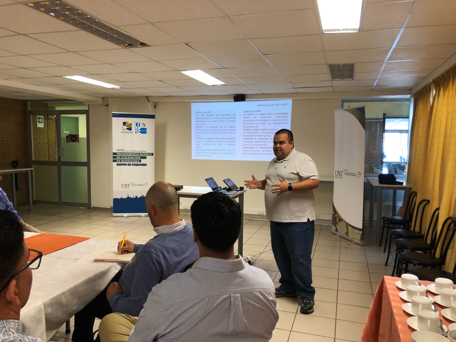 Programa de aceleración de inversiones realizó taller para proyectar creación de una API y un HUB de inversiones en la región