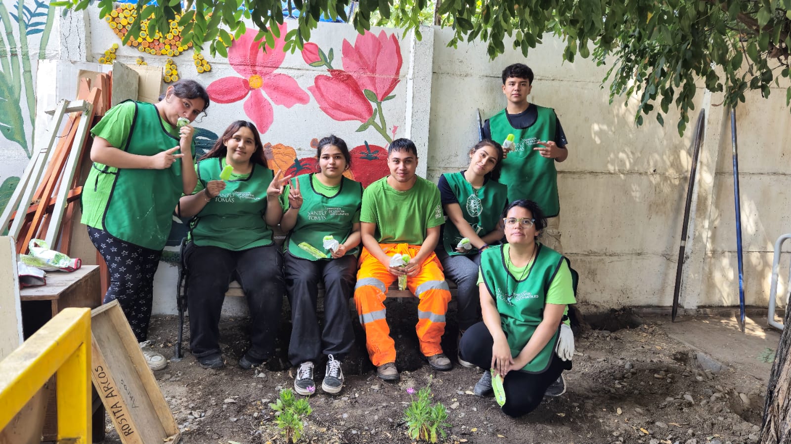 Mechoneo Solidario 2025 UST Santiago: "Esta experiencia ha sido muy gratificante para todos nosotros"