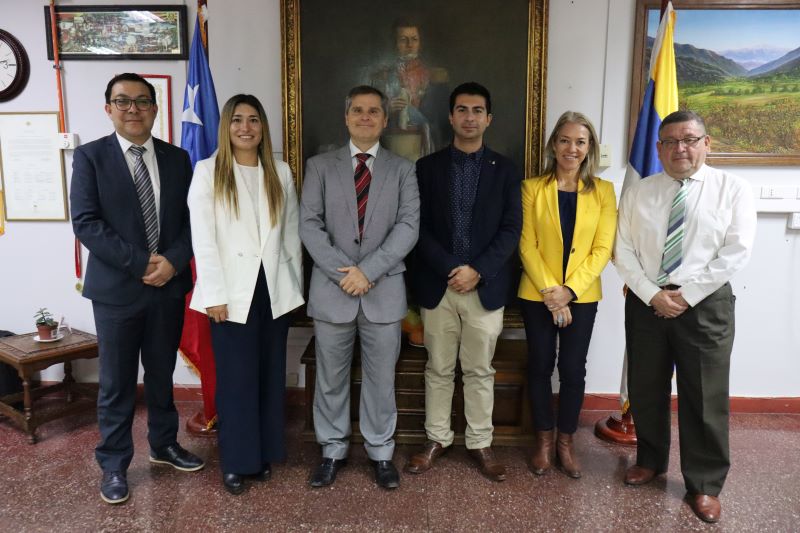 Equipo directivo de Santo Tomás se reúne con alcaldes de Ovalle y Punitaqui