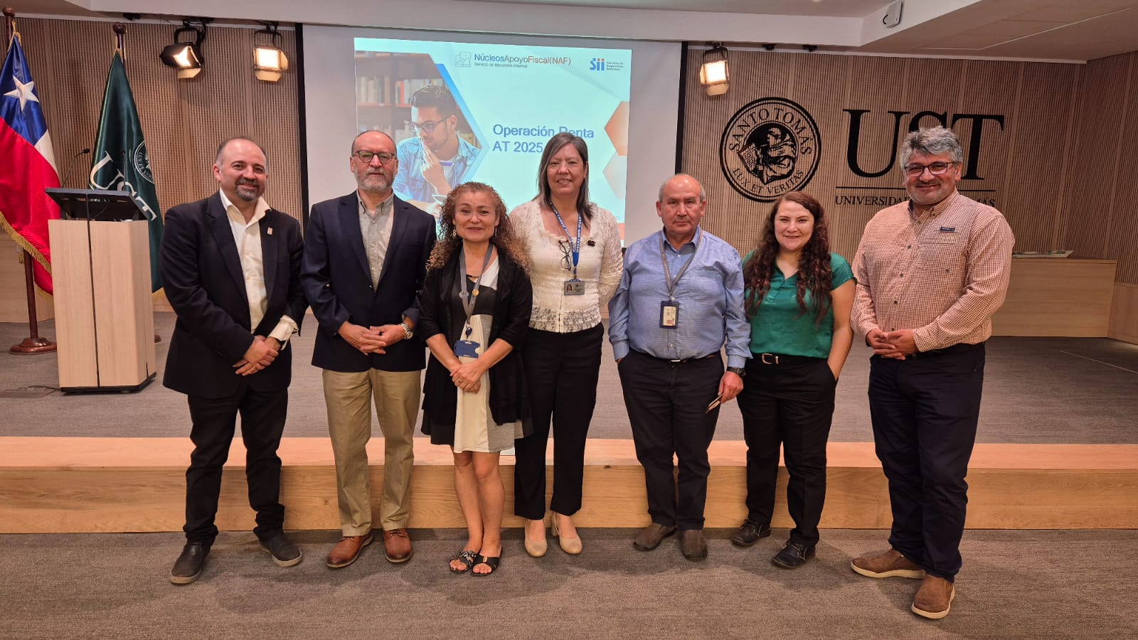 Estudiantes de Contador Público y Auditor UST se capacitan para apoyar en la Operación Renta 2025