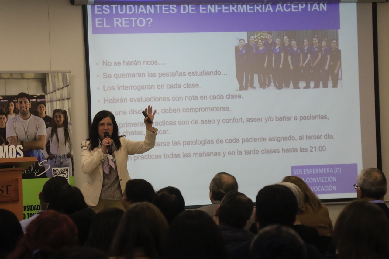 20 años de formación con humanidad: Enfermería UST Talca celebra su historia y vocación en el Día del Enfermero y la Enfermera