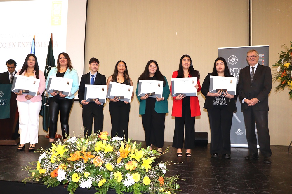 Cerca de 400 nuevos profesionales y técnicos profesionales se titularon de Santo Tomás Osorno