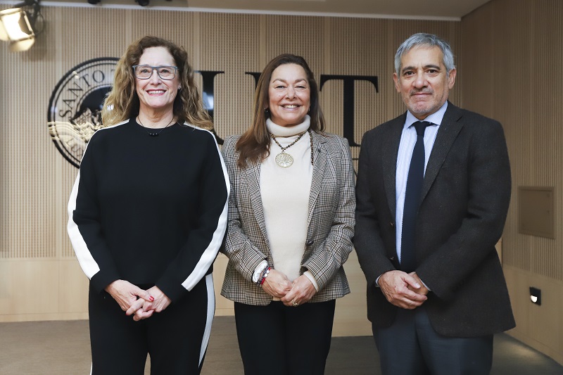 Conversatorio "Desafío 2025-2028" convoca a autoridades y expertos para debatir el desarrollo económico local