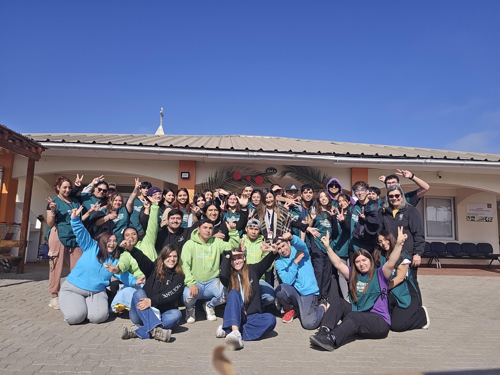 Con apoyo a los adultos Mayores tomasinos de La serena desarrollaron su Mechoneo Solidario
