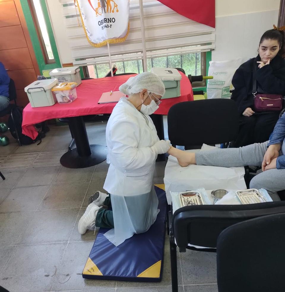 Estudiantes de Técnico en Podología Clínica realizaron atenciones en Casa de la Discapacidad de Osorno