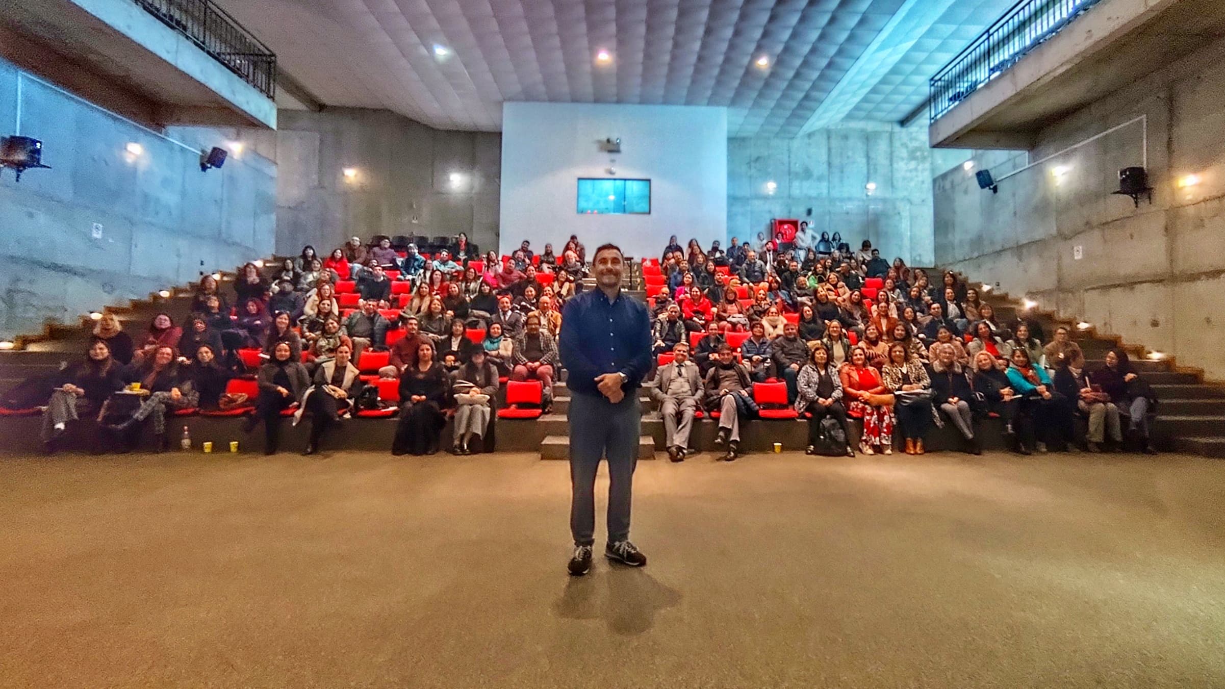 Profesionales de toda la región se sumaron a encuentro sobre educación emocional en los establecimientos educacionales