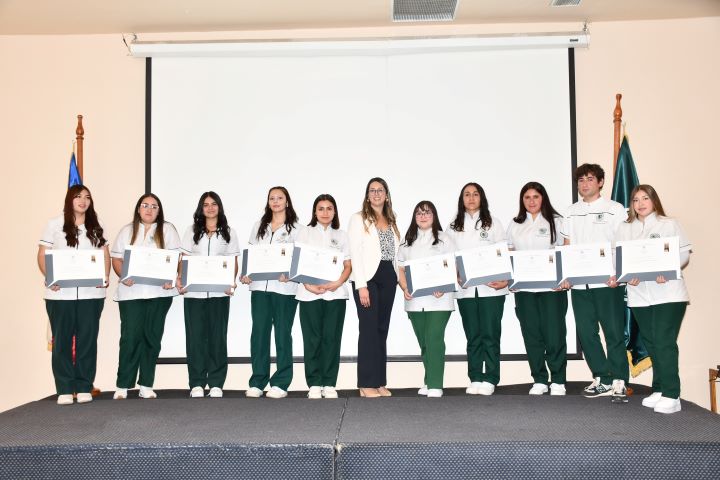 Santo Tomás título a casi 600 nuevos profesionales en Ñuble