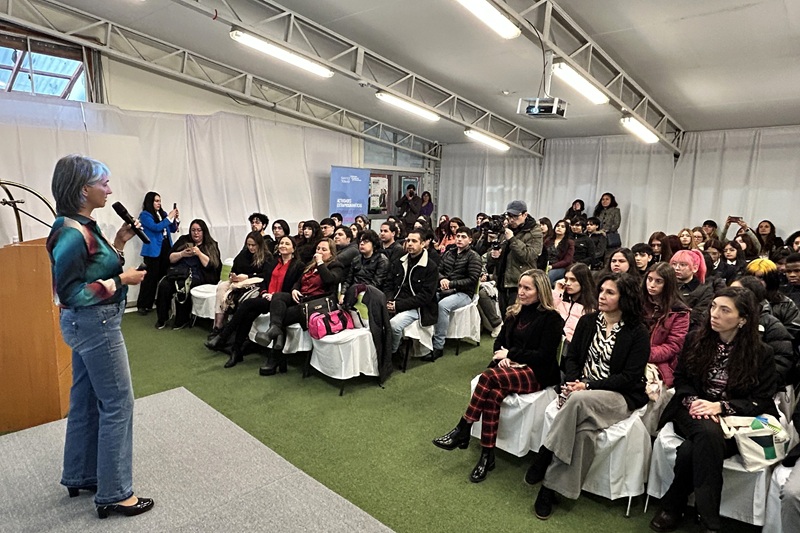 Santo Tomás y Austro Chile realizaron charla sobre turismo diferenciado para Magallanes