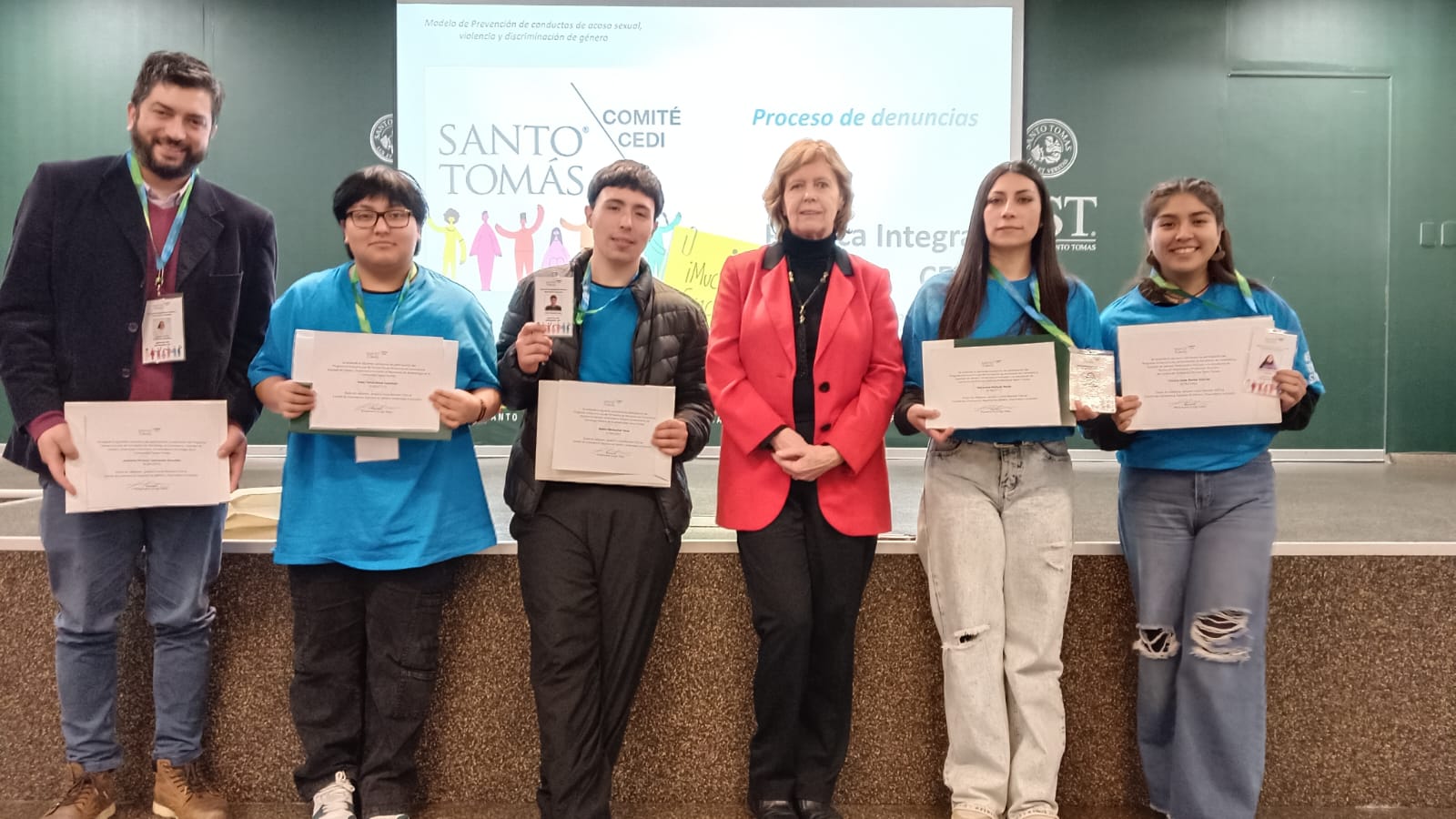 Primera generación de Monitores CEDI realiza intervención pionera en Santo Tomás Temuco