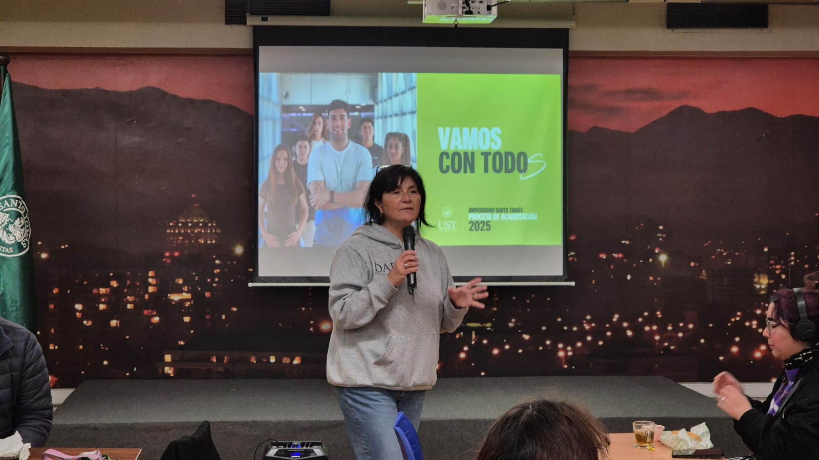 Jornada de Sociabilización del Informe de Autoevaluación convoca a estudiantes en UST Santiago