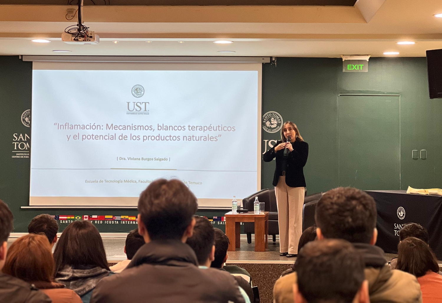 Encuentro Científico UST–UFRO promueve la colaboración interdisciplinaria y el estudio de productos naturales con foco en la biodiversidad chilena