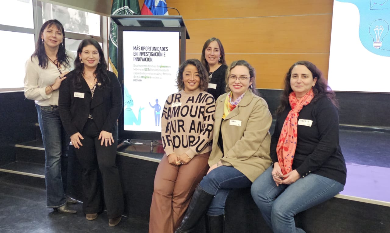 Académicas de Sede Temuco participan de Primera Jornada Macrozonal Sur de Investigadoras UST