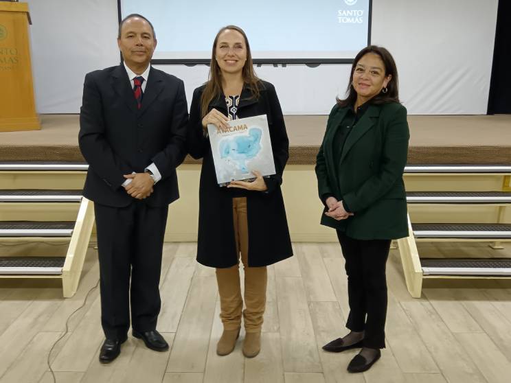 En Santo Tomás Copiapó realizan jornada de extensión de la embajada de Polonia