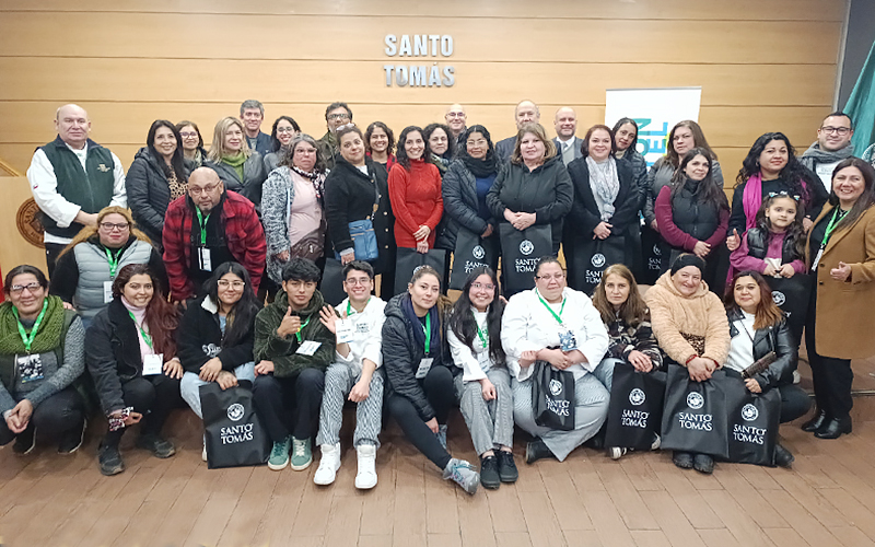 20 mujeres porteñas participarán de la 3ª Escuela de Microemprendimientos Familiares de Santo Tomás Viña del Mar