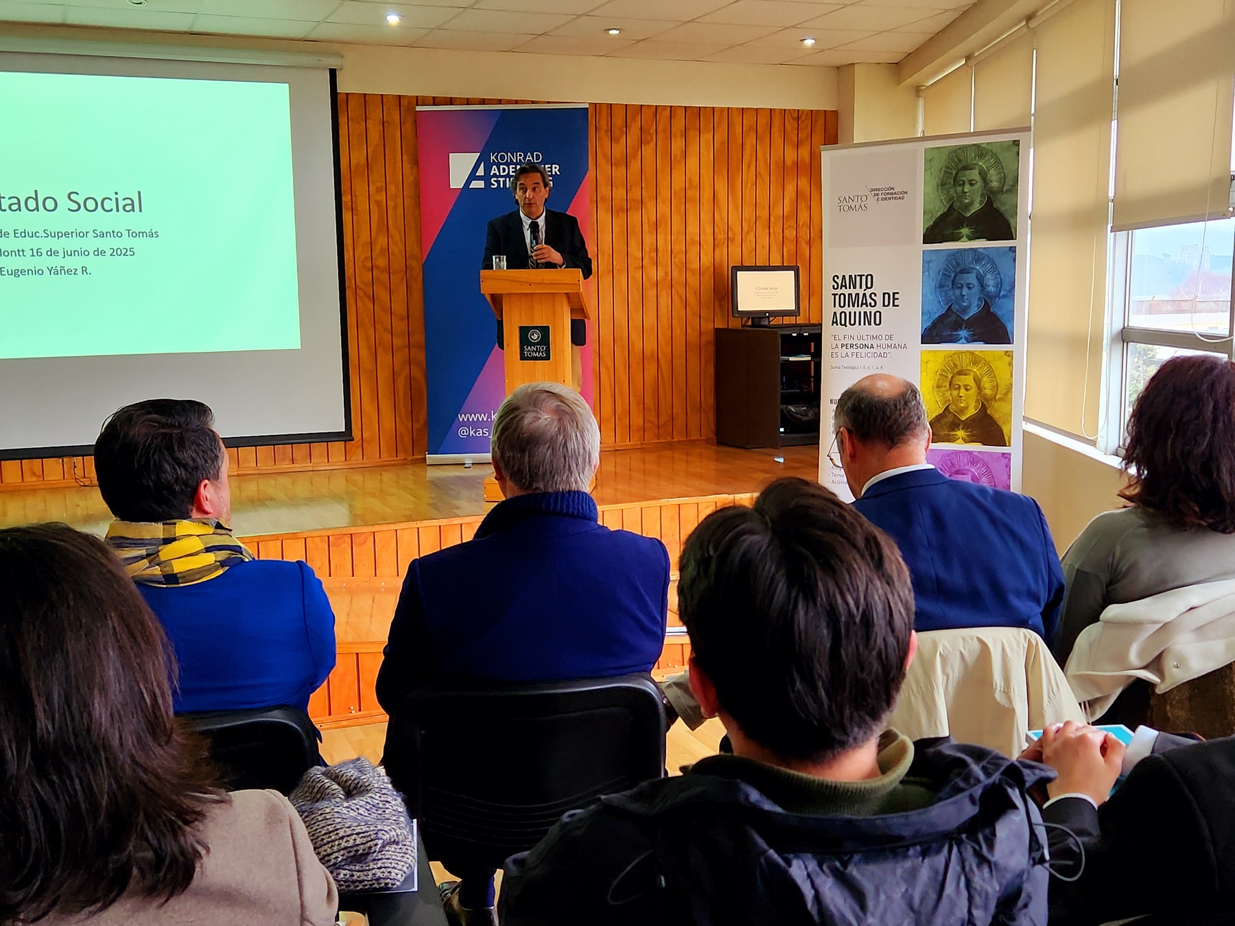 Libro “Estado Social. Orígenes, límites y desafíos” fue presentado en Santo Tomás Puerto Montt